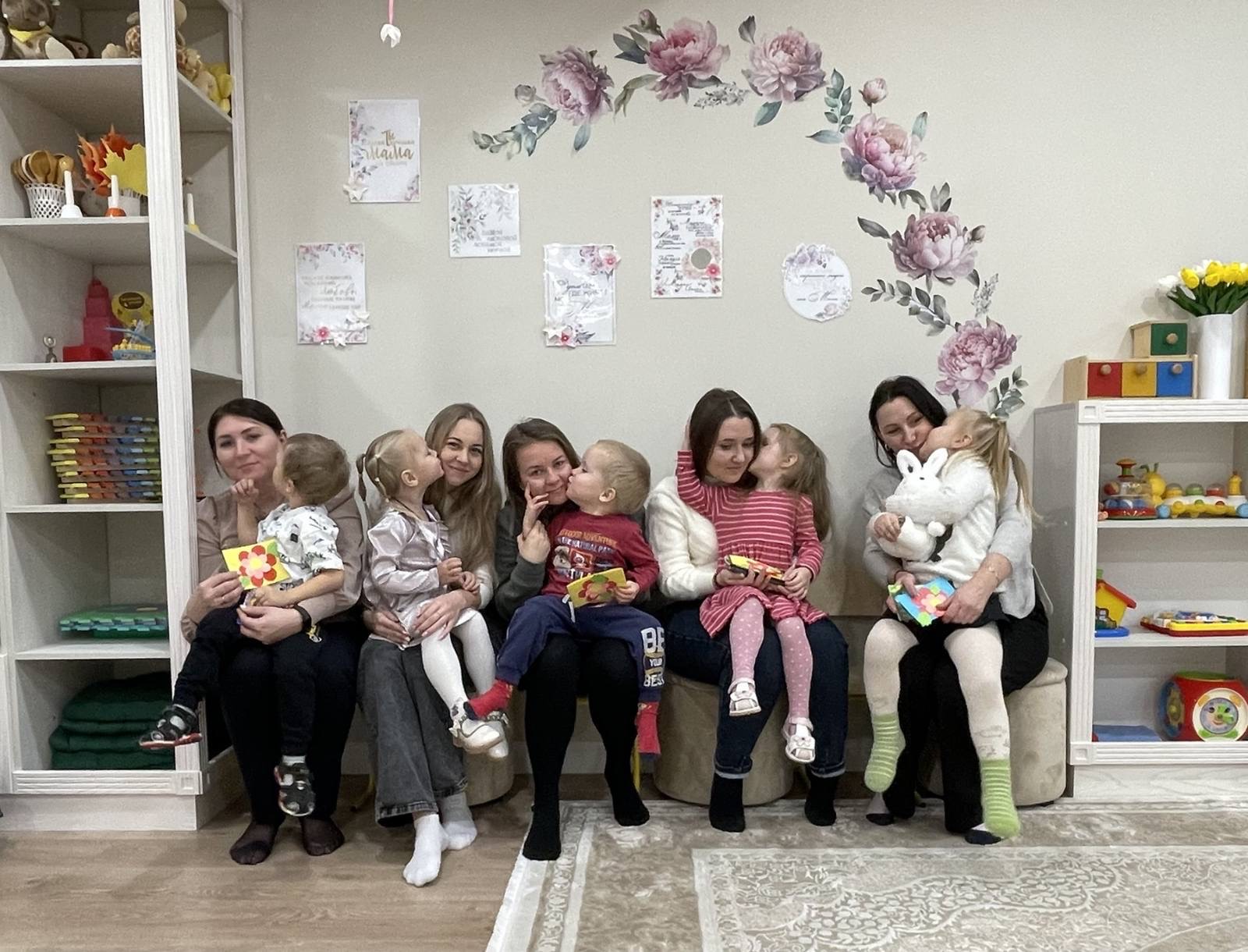 День матери в «Колокольчике» — Xрам Адриана и Наталии